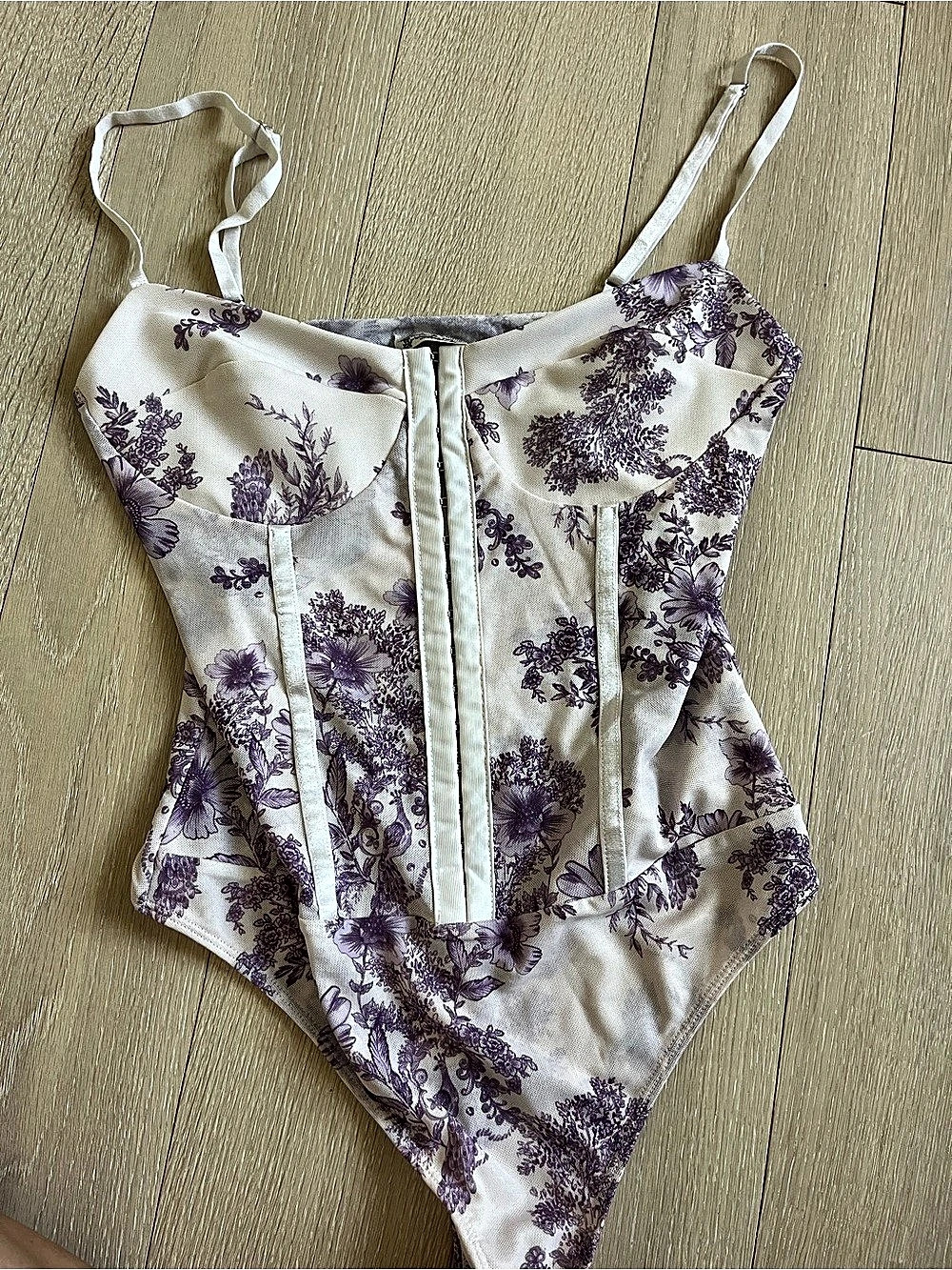 Free People Floral bodysuit M
